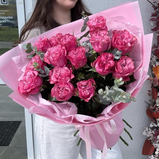Каскад Пионовидных Роз 15 бутонов